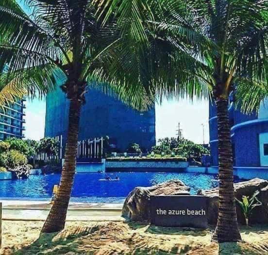 Azure C5 Man-Made Beach Balcony Multiple Units Manila Exteriör bild