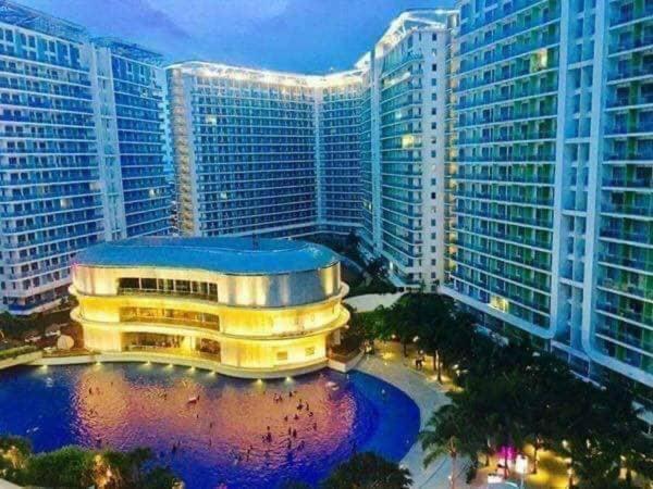Azure C5 Man-Made Beach Balcony Multiple Units Manila Exteriör bild