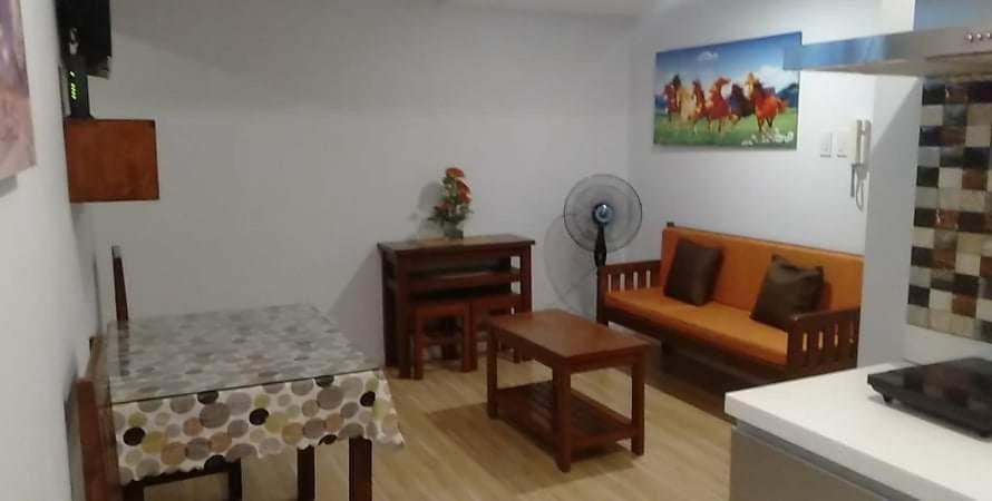 Azure C5 Man-Made Beach Balcony Multiple Units Manila Exteriör bild