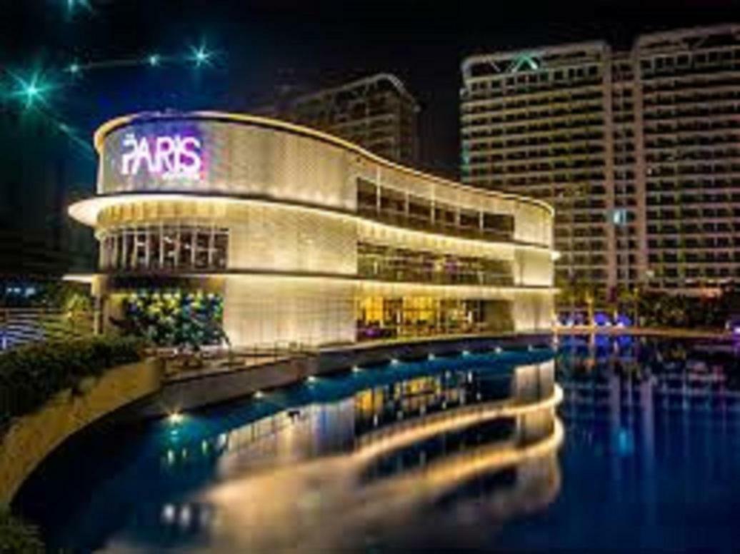 Azure C5 Man-Made Beach Balcony Multiple Units Manila Exteriör bild