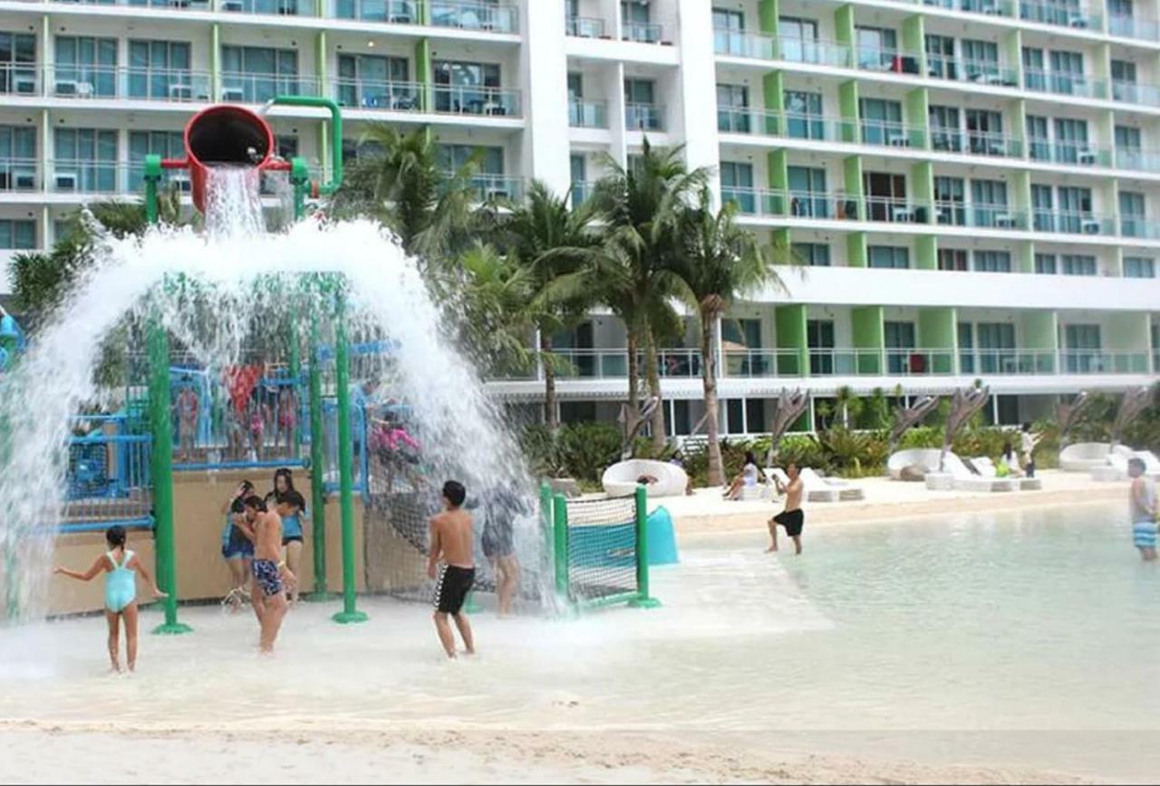 Azure C5 Man-Made Beach Balcony Multiple Units Manila Exteriör bild